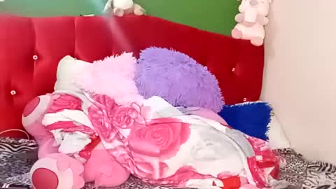 Snapshot of antonela_bigboobs1 chatting on 2, 10, 2025 Antonela PINKI online show from 2, 10, 2025