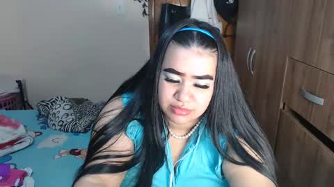 Snapshot of antonela_bigboobs1 chatting on 7, 3, 2026 Antonela PINKI online show from 7, 3, 2026