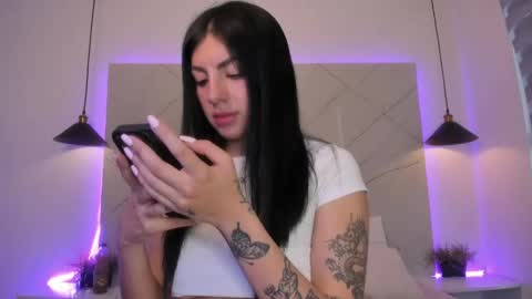 Antonella online show from 3, 5, 2026