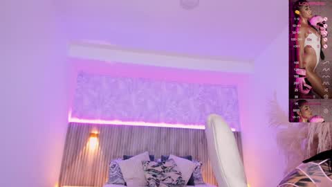  Antonella Grayy  online show from 3, 2, 2025