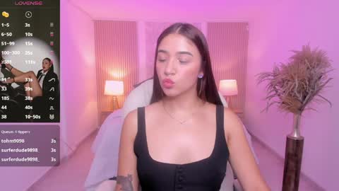  Antonella Grayy  online show from 22, 4, 2026