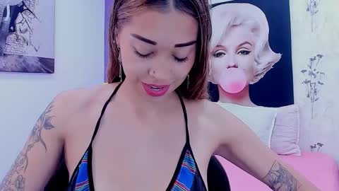 Snapshot of antonella_mc chatting on 4, 2, 2026 Antonella online show from 4, 2, 2026