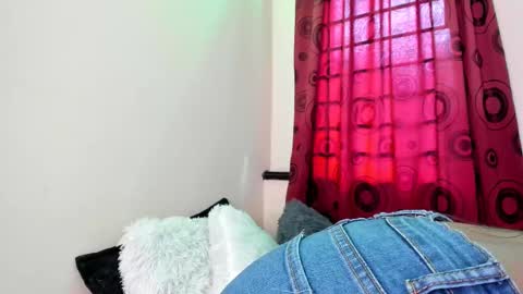 Snapshot of antonella_rod chatting on 22, 2, 2025 antonella_rod online show from 22, 2, 2025