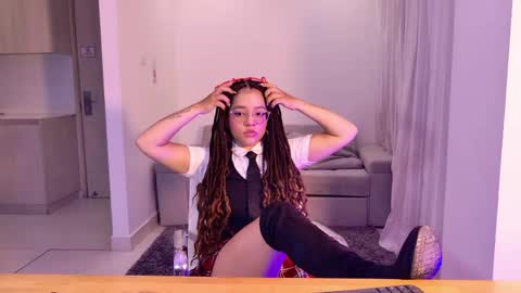 Antonella online show from 7, 5, 2026