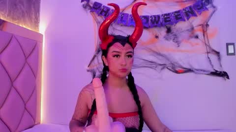 ANTONELLE  online show from 21, 10, 2025