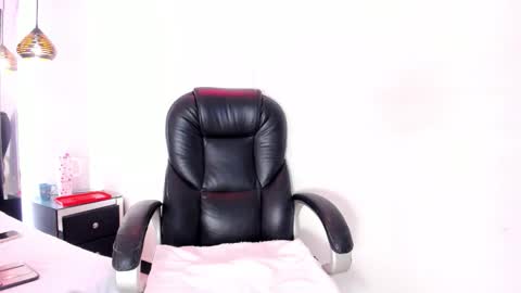 ANTONELLE  online show from 5, 2, 2026