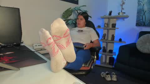 Antonella  online show from 5, 7, 2026