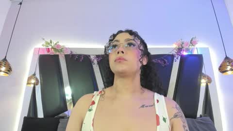 A N T O N E L L E  online show from 13, 1, 2026