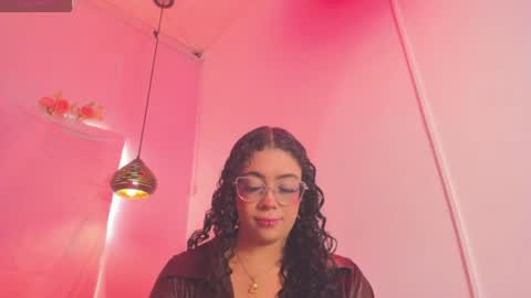 A N T O N E L L E  online show from 18, 7, 2026