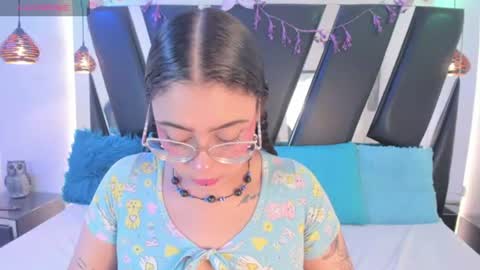 A N T O N E L L E  online show from 24, 7, 2026