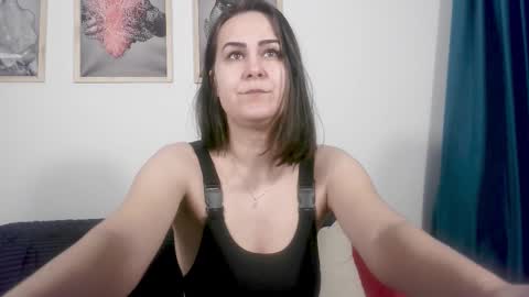Antonia online show from 2, 2, 2026