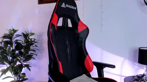 Snapshot of antoniacasarini chatting on 10, 2, 2025 Antonia online show from 10, 2, 2025