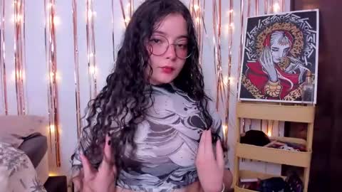 Antonia online show from 9, 1, 2025