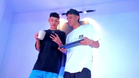 Snapshot of antoniomancinin chatting on 22, 10, 2025 brendan and stiiven online show from 22, 10, 2025