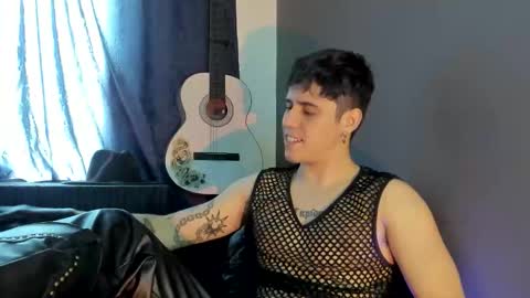 antonnello_ online show from 20, 11, 2025