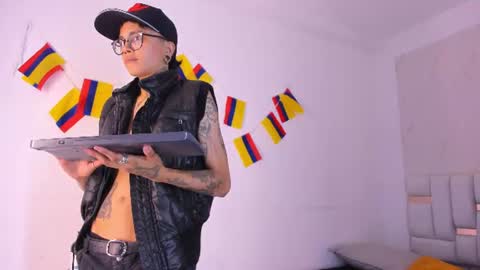 Snapshot of antony_d_ossa chatting on 21, 6, 2026 antony_d_ossa online show from 21, 6, 2026