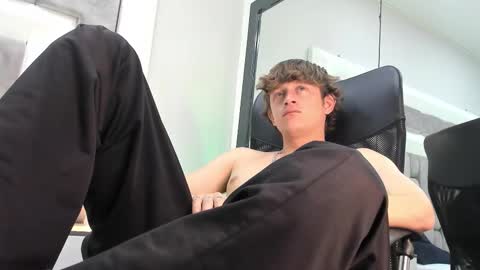 Anthony King online show from 2, 10, 2025