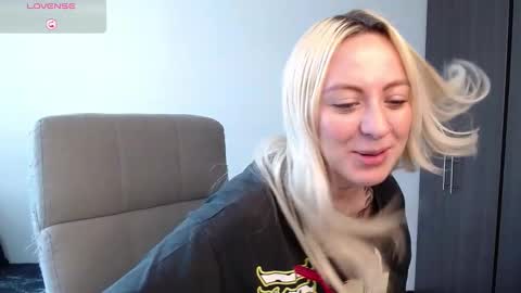 Antonia online show from 11, 12, 2024