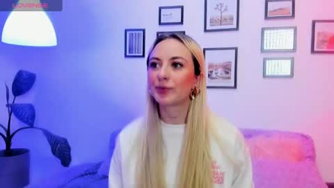 Antonia online show from 11, 2, 2025