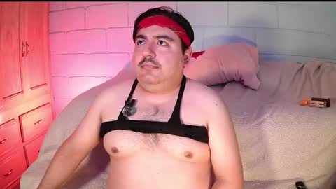 Snapshot of anuarfox chatting on 26, 11, 2025 AnuarFox online show from 26, 11, 2025