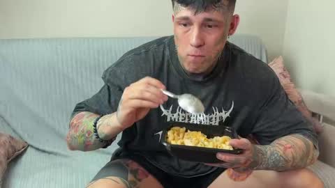 Tom online show from 20, 5, 2026