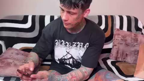 Tom online show from 22, 6, 2026