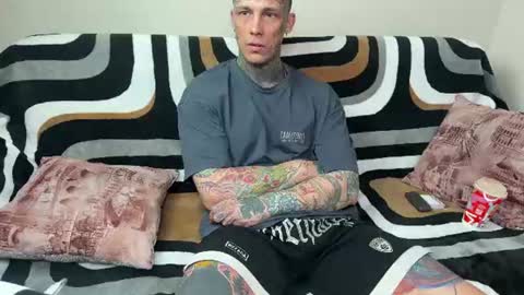 Tom online show from 10, 7, 2026