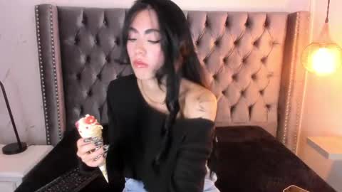 anya_belth online show from 7, 7, 2026