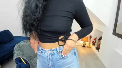 Anya online show from 25, 11, 2025