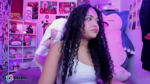 Any online show from 30, 9, 2025