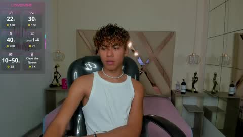Snapshot of anyelotwink chatting on 23, 5, 2026 anyelotwink online show from 23, 5, 2026