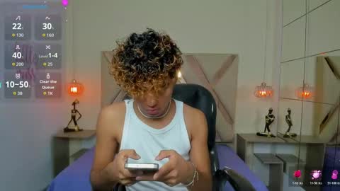 Snapshot of anyelotwink chatting on 6, 6, 2026 anyelotwink online show from 6, 6, 2026