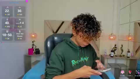 Snapshot of anyelotwink chatting on 23, 6, 2026 anyelotwink online show from 23, 6, 2026