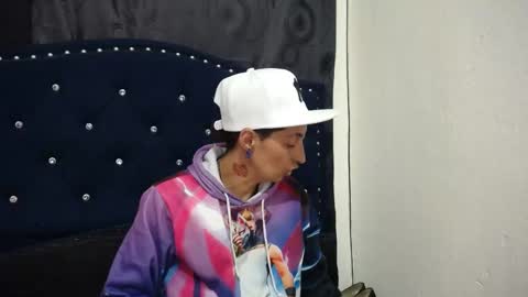 Snapshot of anyu_1306 chatting on 1, 3, 2025 anyu online show from 1, 3, 2025