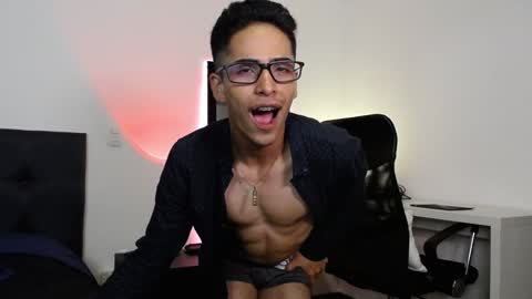 Snapshot of aodaboyy chatting on 26, 12, 2024 aodaboy online show from 26, 12, 2024