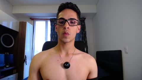 Snapshot of aodaboyy chatting on 29, 12, 2024 aodaboy online show from 29, 12, 2024