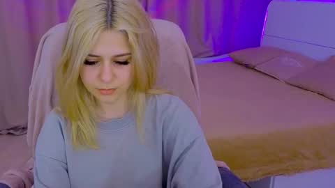 ApheliaStar online show from 16, 3, 2026