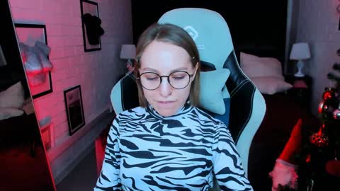 Snapshot of aphexqueen chatting on 6, 12, 2024 APHEX QUEEN online show from 6, 12, 2024