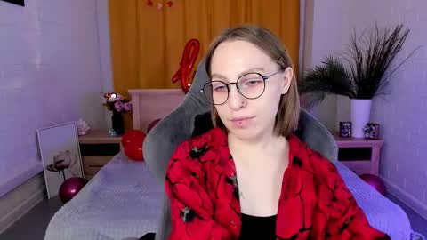 Snapshot of aphexqueen chatting on 12, 2, 2025 APHEX QUEEN online show from 12, 2, 2025