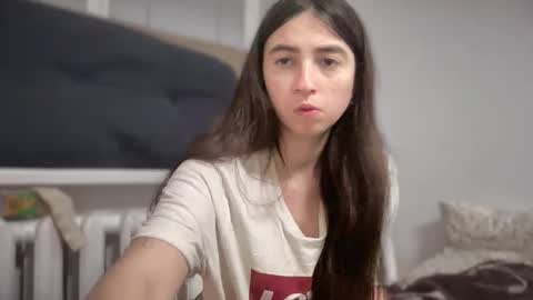 Snapshot of aphr0dite22 chatting on 22, 2, 2026 aphr0dite22 online show from 22, 2, 2026