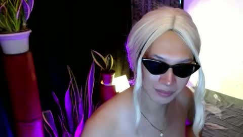 Roman Goddess online show from 3, 12, 2024