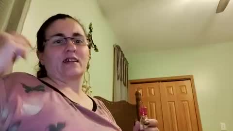 Snapshot of aphrodite60 chatting on 19, 10, 2025 Aphrodite60 online show from 19, 10, 2025