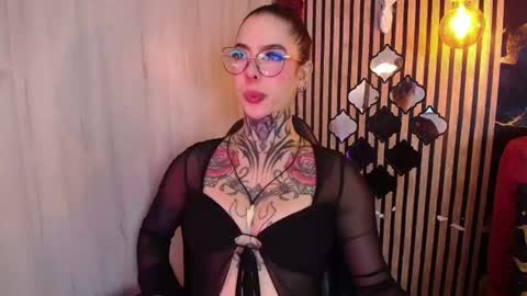 aphrodite__bloom online show from 5, 8, 2026