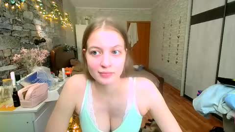 Aphrodite online show from 30, 4, 2026