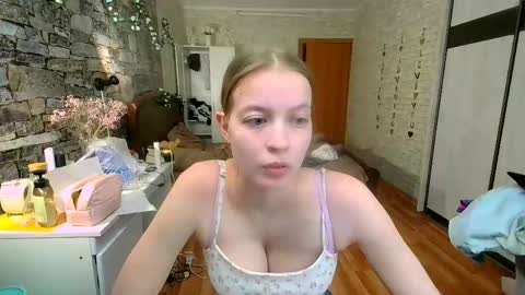 Aphrodite online show from 1, 5, 2026