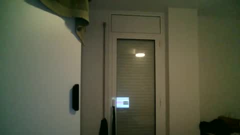 Snapshot of apixaba chatting on 12, 10, 2025 furry bear online show from 12, 10, 2025