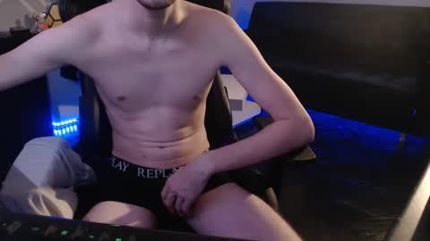 apollo975 online show from 3, 1, 2025