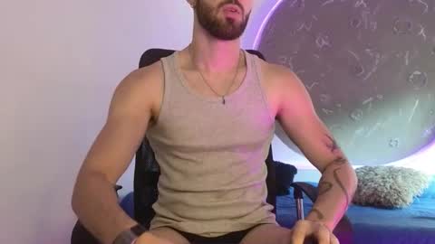 Apolo Lux  online show from 22, 3, 2026