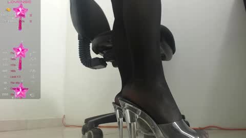 Aprhillove online show from 17, 12, 2024