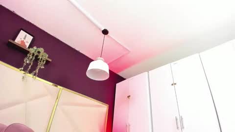 April online show from 19, 11, 2025